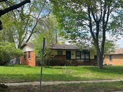 Pre-foreclosure in  EDITH AVE NE Grand Rapids, MI 49505
