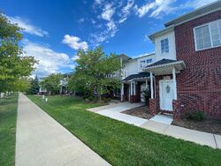 Pre-foreclosure in  ACORN LN Sterling Heights, MI 48314