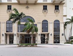 Pre-foreclosure in  PONCE DE LEON BLVD  Miami, FL 33134