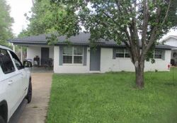 Pre-foreclosure in  GRAHAM LN Keithville, LA 71047
