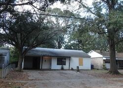 Pre-foreclosure in  SUNNYBROOK ST Shreveport, LA 71108