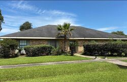 Pre-foreclosure in  JERICO CIR Lafayette, LA 70508