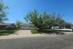  27th St, Great Bend KS