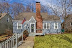  W 48th Ter, Mission KS