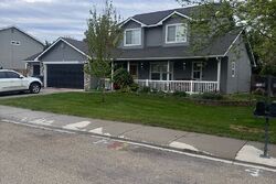 Pre-foreclosure in  W TROPICAL DR Nampa, ID 83686