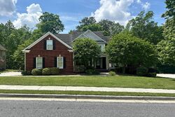 Pre-foreclosure in  WHEATSTONE DR Grayson, GA 30017
