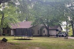 Pre-foreclosure in  OAK LEAF LN Carrollton, GA 30116