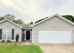 Pre-foreclosure in  TIA DR Bethlehem, GA 30620