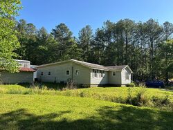 Pre-foreclosure in  OLD TRION RD La Fayette, GA 30728