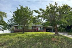 Pre-foreclosure in  CONNER DR Newnan, GA 30263