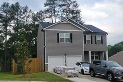 Pre-foreclosure in  ERICA WAY SE Atlanta, GA 30354