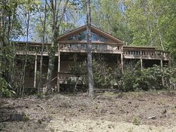  Haystack Dr, Dillard GA