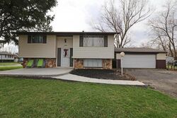 Pre-foreclosure in  MERIDIAN RD Columbus, OH 43232