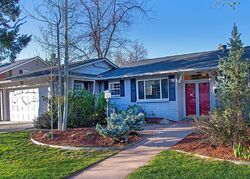 Pre-foreclosure in  W BRIARWOOD AVE Littleton, CO 80120