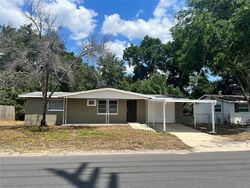 Pre-foreclosure in  W LEMON ST Beverly Hills, FL 34465