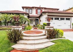 Pre-foreclosure in  MOUNTAIN GATE DR Corona, CA 92882