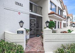 Pre-foreclosure in  SILLS DR E  Boynton Beach, FL 33437