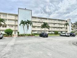 Pre-foreclosure in  AINSLIE A Boca Raton, FL 33434