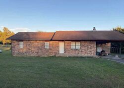  Peach St, Houston AR