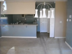 Pre-foreclosure in  BELMONT LN Antioch, CA 94509