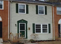 Pre-foreclosure in  GUNWOOD PL Crofton, MD 21114