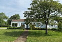 Pre-foreclosure in  NIXON ST Albertville, AL 35950