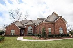 Pre-foreclosure in  BELLA DR Daphne, AL 36526