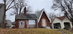 Pre-foreclosure in  PASEO BLVD Kansas City, MO 64132