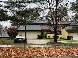 Pre-foreclosure in  SILVER VALLEY BLVD Munroe Falls, OH 44262