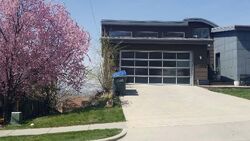  S Broadmoor St, Salt Lake City UT