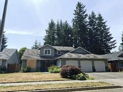 Pre-foreclosure in  94TH PL NE Marysville, WA 98270