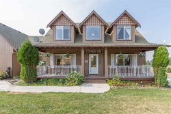Pre-foreclosure in  S CHESTNUT LN Mica, WA 99023