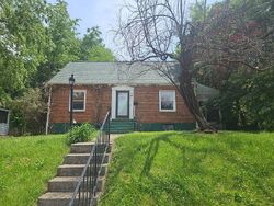 Pre-foreclosure in  EDGEWOOD ST SW Roanoke, VA 24015