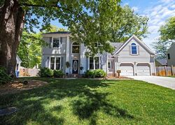 Pre-foreclosure in  MUNFORD LN Chesapeake, VA 23321