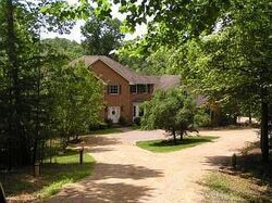 Pre-foreclosure in  FOX MEADOWS RD Lynchburg, VA 24503