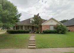Pre-foreclosure in  ROUNDABOUT DR Midlothian, TX 76065