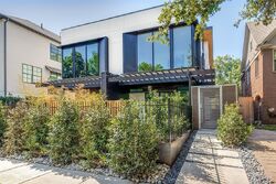 Pre-foreclosure in  HAWTHORNE AVE Dallas, TX 75219