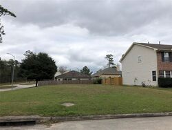 Pre-foreclosure in  LAUREL TIMBERS DR Kingwood, TX 77339