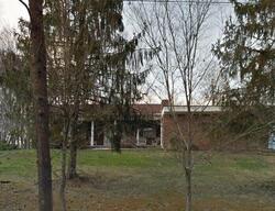 Pre-foreclosure in  ALFORD LN Jacksboro, TN 37757