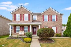 Pre-foreclosure in  ALMAR KNOT DR Murfreesboro, TN 37128