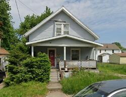 Pre-foreclosure in  E 30TH ST Erie, PA 16504