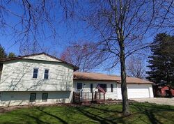 Pre-foreclosure in  BETTS RD Wellington, OH 44090