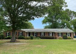  Dogwood Ln, Laurinburg NC