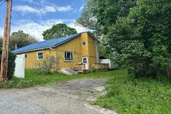  Hopkins St, Mount Morris NY