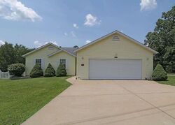  Napoleon Dr, Bonne Terre MO