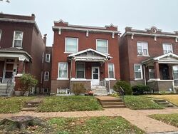Pre-foreclosure in  ADELAIDE AVE Saint Louis, MO 63115