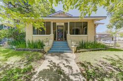 Pre-foreclosure in  WASHINGTON ST Vicksburg, MS 39180