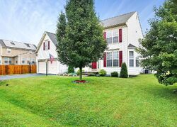 Pre-foreclosure in  SENECA RIDGE DR Hagerstown, MD 21740