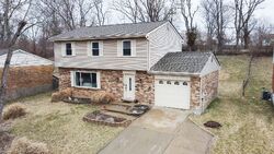 Pre-foreclosure in  MISTY CREEK DR Erlanger, KY 41018