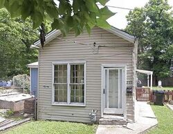 Pre-foreclosure in  GARFIELD AVE Louisville, KY 40212